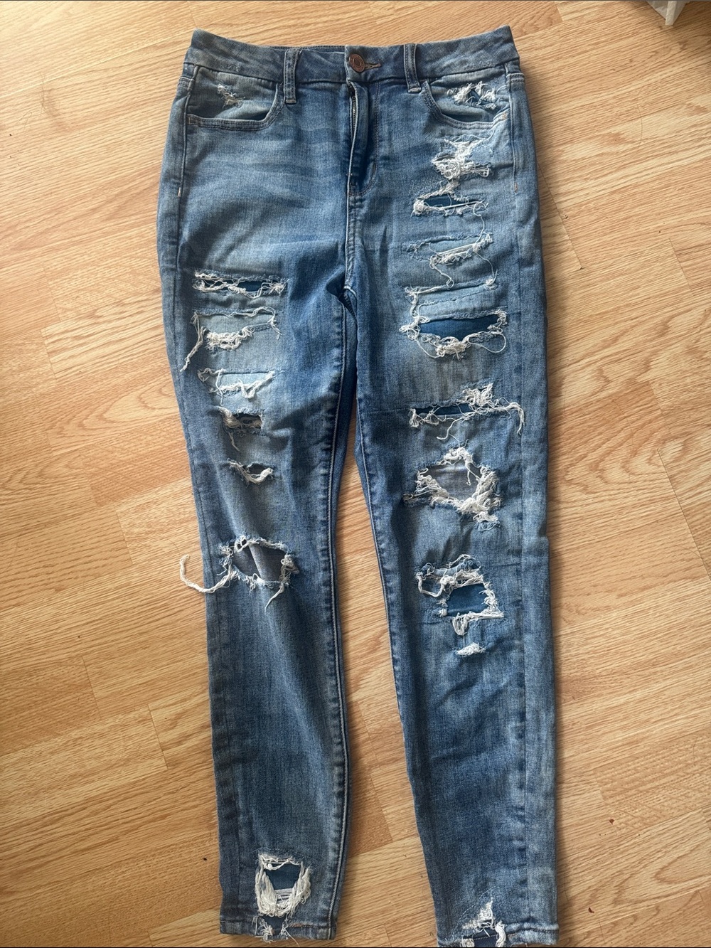 American Eagle Outfitters Distressed Skinny Jeans - Blue